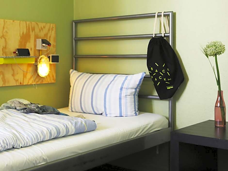 Amstel House Hostel