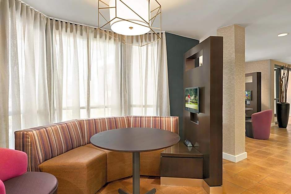 Courtyard by Marriott Roseville