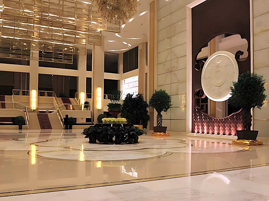 Lianyungang Hua Guo Mountain International Hotel