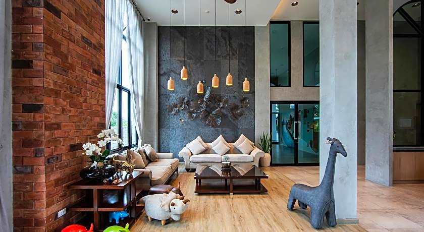 Le Lert Hotel Ratchaburi