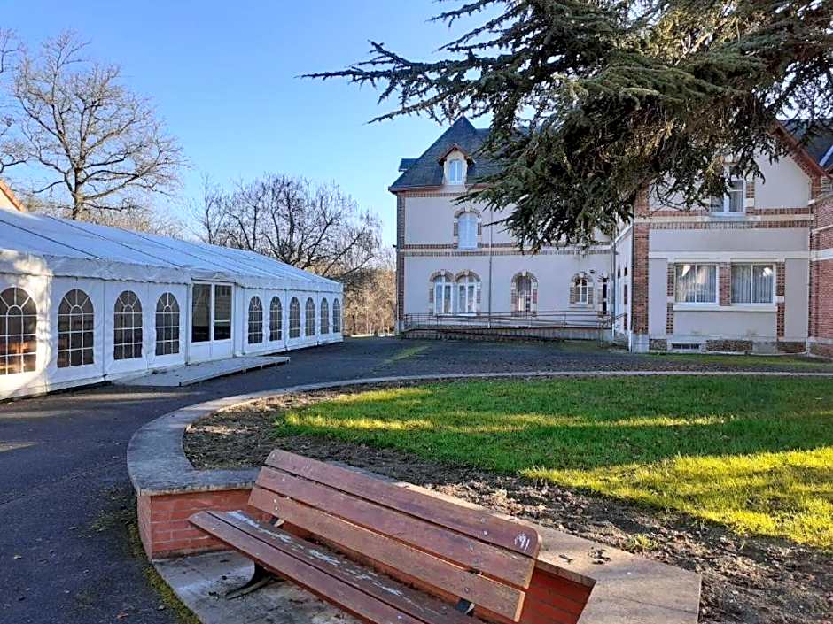 Hotel-Restaurant Domaine de la Grande Garenne