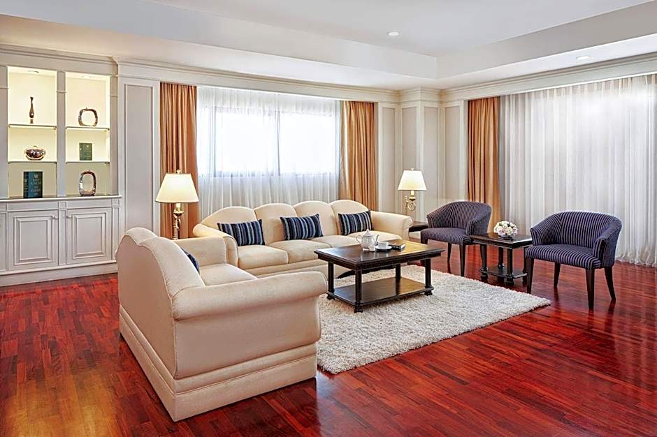 Centre Point Plus Hotel Silom