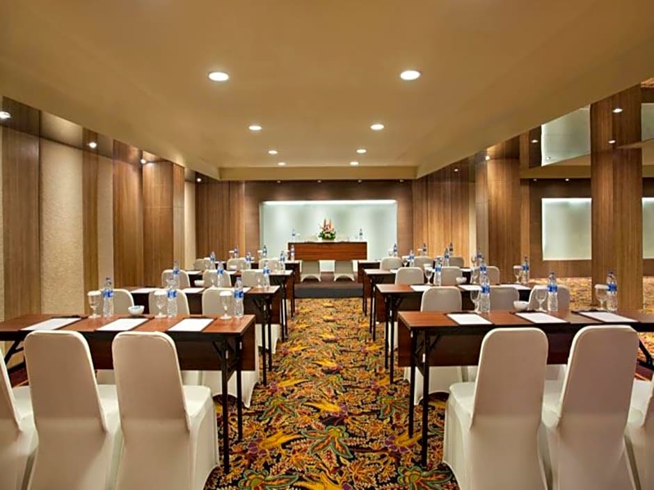 Ramada by Wyndham Bali Sunset Road Kuta