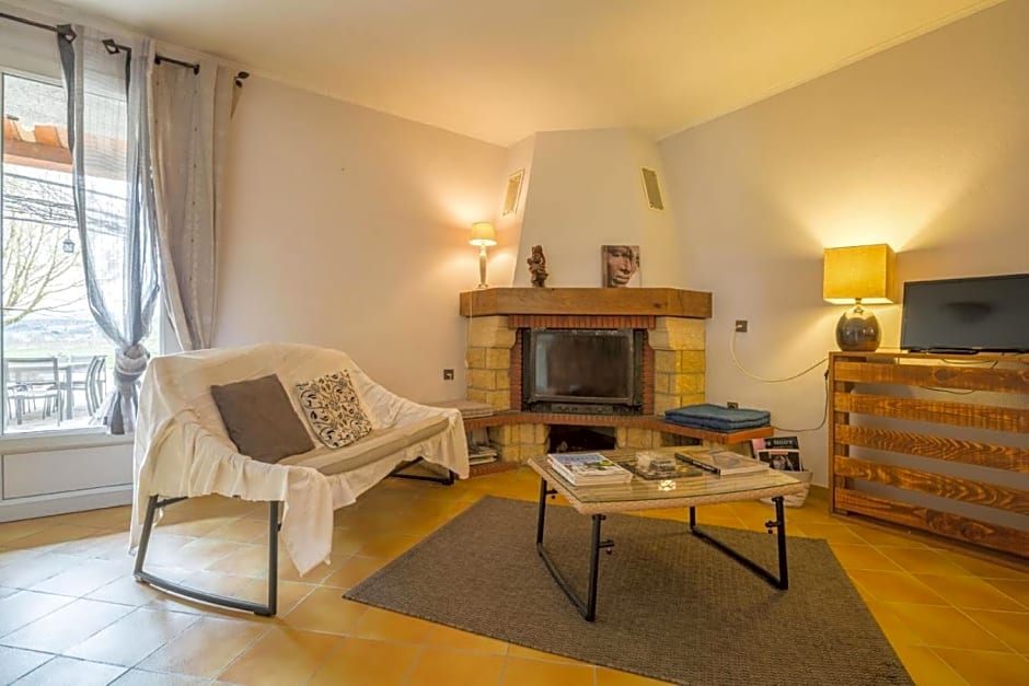Gîte de groupe 15 à 19p, parc, salle de réception - CHAMBRES D'HOTES en semaine