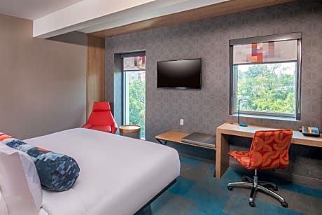 aloft Room 1 King Bed NON-REFUNDABLE