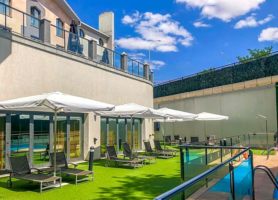 Badajoz Center Hotel