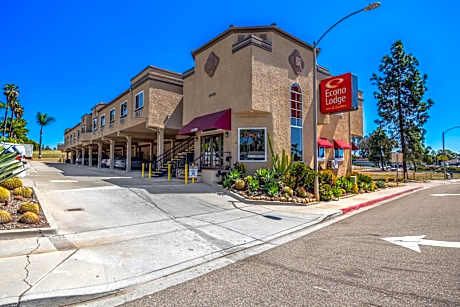 Econo Lodge Inn & Suites Fallbrook Downtown