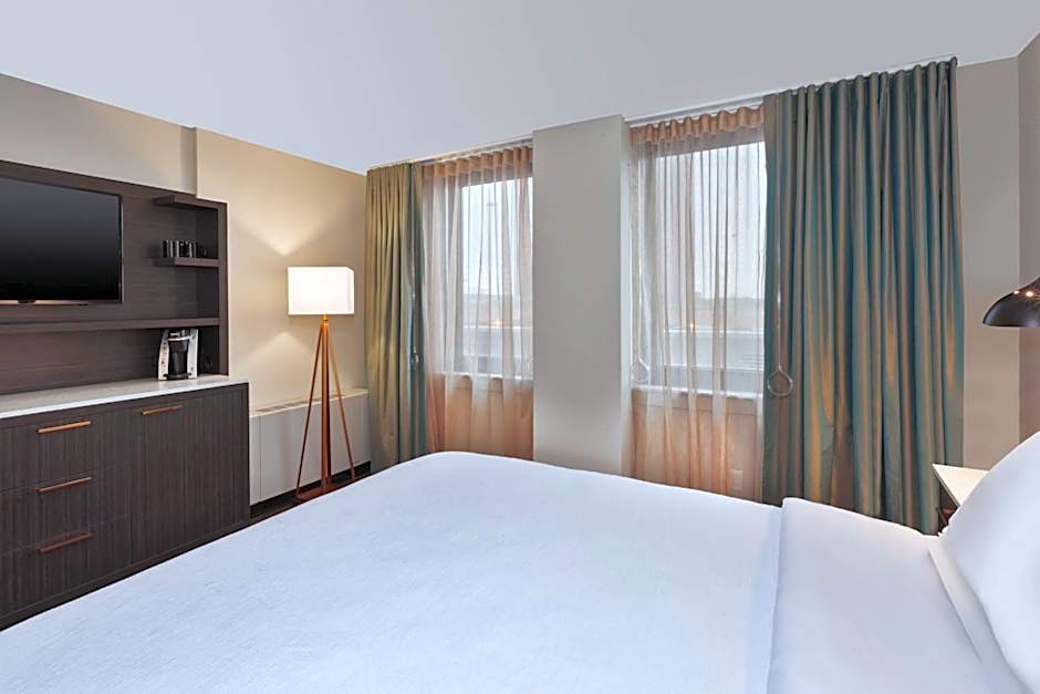 Hotel Indigo Rochester Mayo Clinic Area By IHG