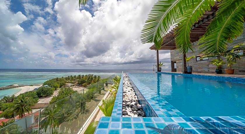 Arena Beach Hotel