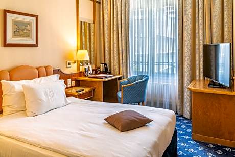 Hotel Mirabeau, BW Signature Collection
