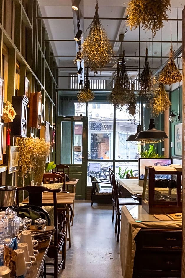 Live Local Cafe and Hotel 420 Cannabis Friendly