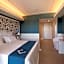 Bianco Riccio Suite Hotel