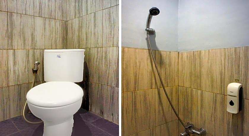 Collection O Banda Aceh near Masjid Raya Baiturrahman formerly Hotel Mulana