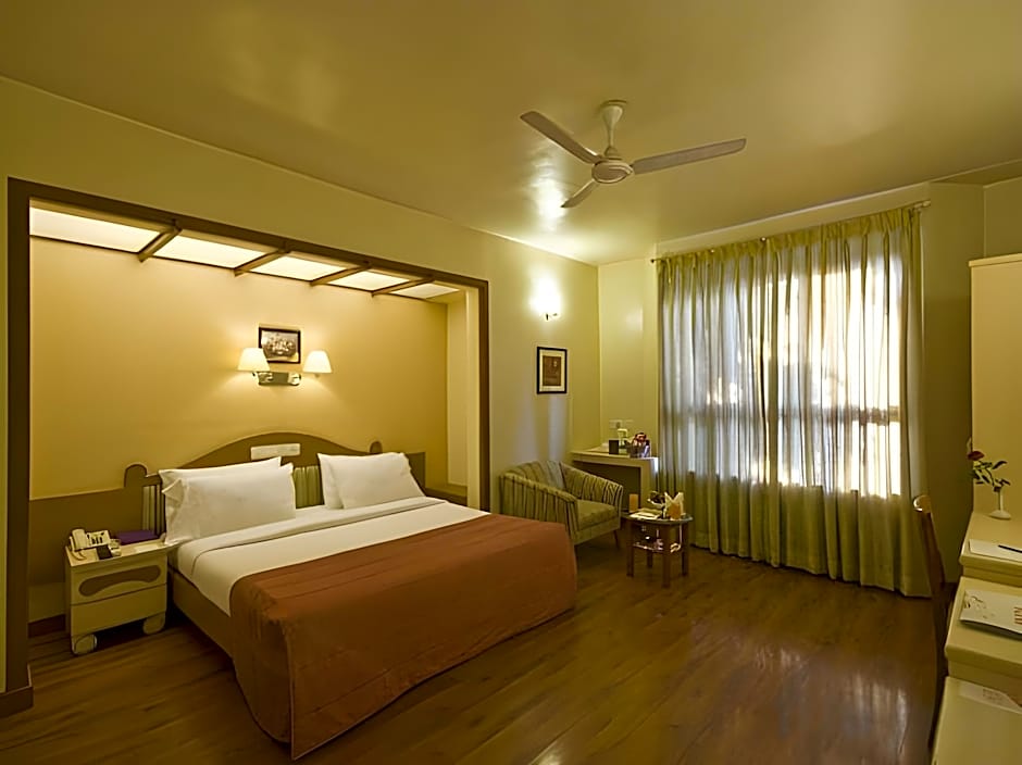 Park Central Comfort e-suites, Pune