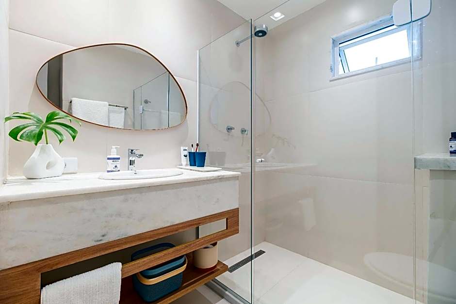 Newly renovated apartment in Leblon