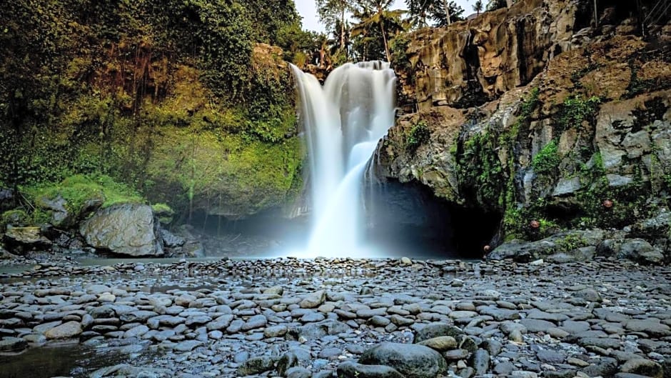 Odessa Village by Pramana Villas