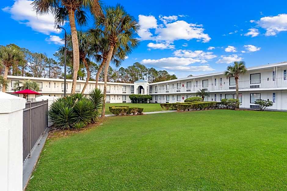 Developer Inn & Suites Airport JAX, a Baymont by Wyndham