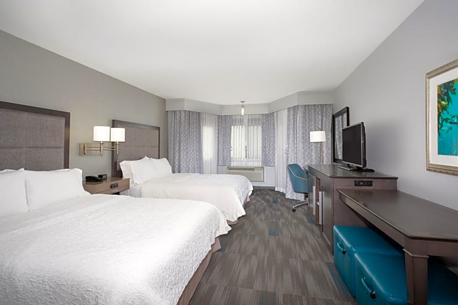 Hampton Inn Monterey