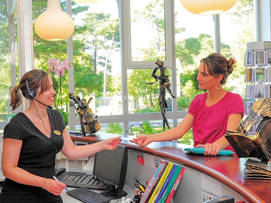 Hôtel Vacances Bleues Villa Caroline