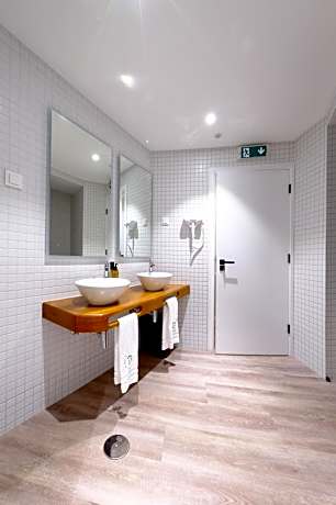 Family Room with Private Bathroom