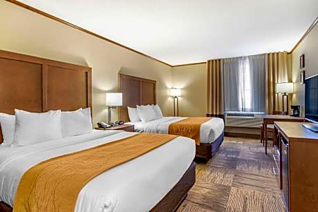 Queen Room with Two Queen Beds - Non-Smoking