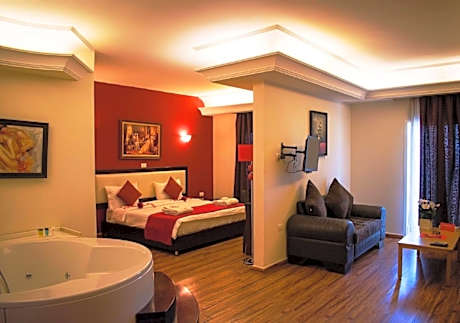 King Suite with Sea View