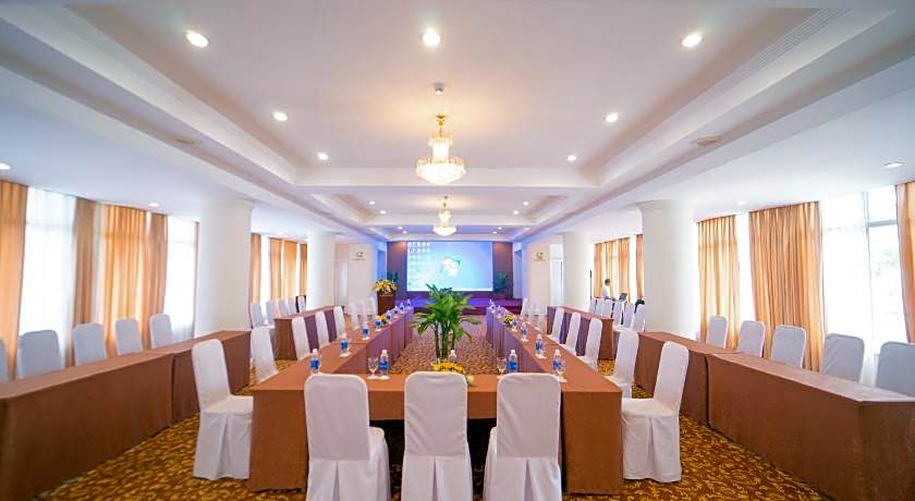 Century Riverside Hue Hotel