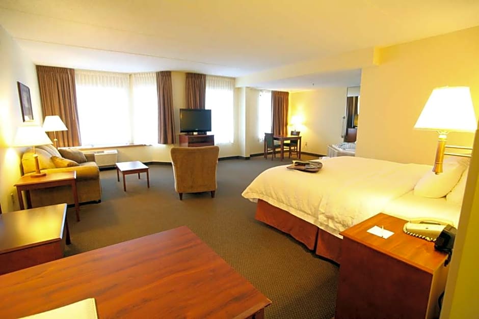 Hampton Inn & Suites Bemidji