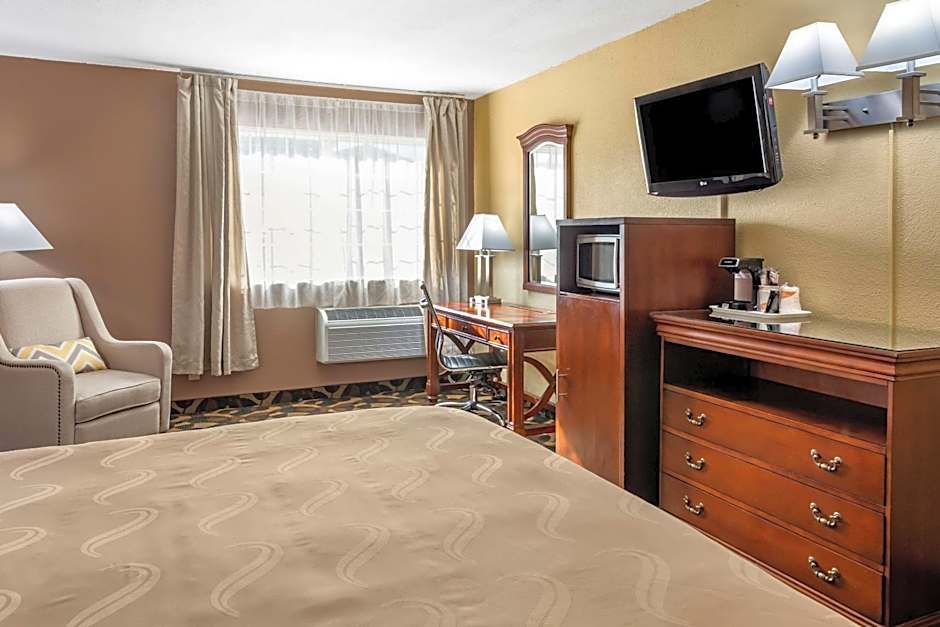 Quality Inn Paradise Creek