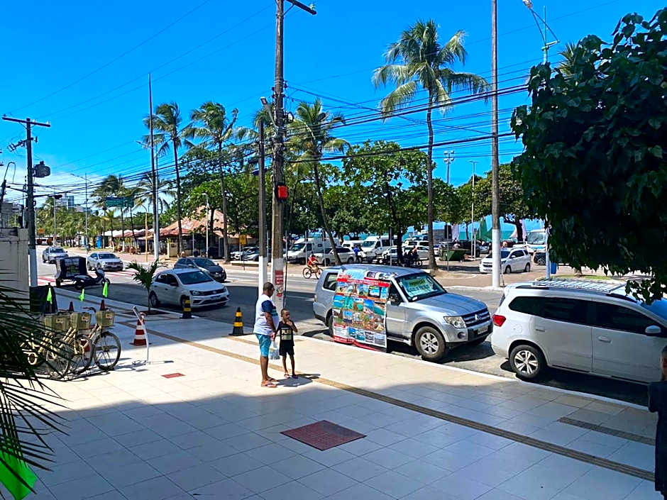 Vista única à BEIRA-MAR na praia de pajuçara - dois quartos- Apto 302