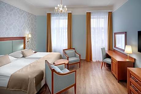 Imperial - Superior Plus Double or Twin Room with Wellness and Fitness Access