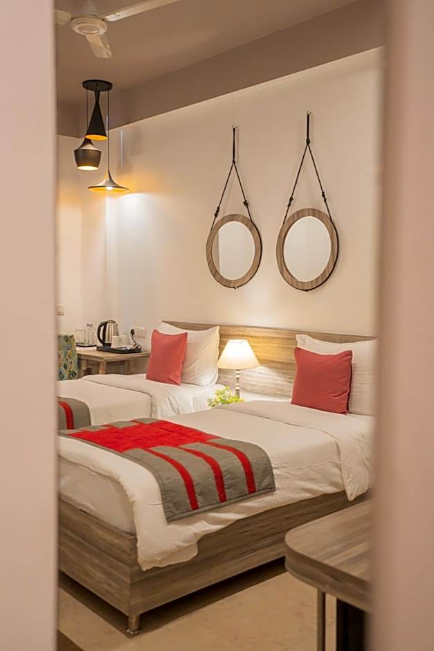 Ahuja Residency Parklane