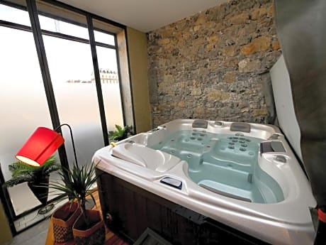 Appartement spa privatif Grenoble At Home Spa