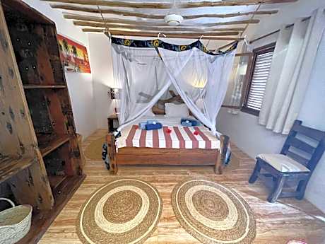 Deluxe Bungalow with Pool View