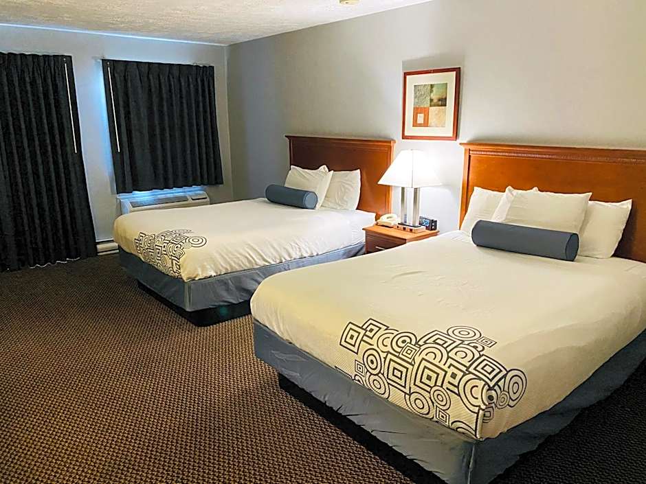 Fleetwood Inn Suites