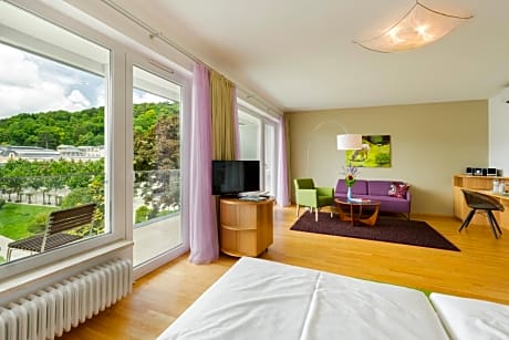 Suite with Balcony and Air Conditioning