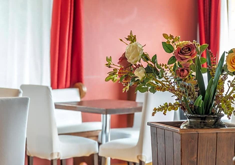 Garden Wellness Hotel S