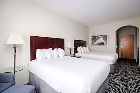 Queen Room with Two Queen Beds - Non-Smoking