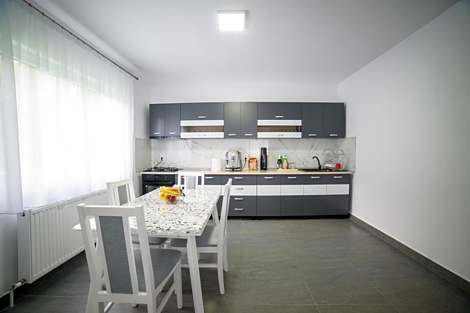 Cabana de Sub Deal Arieșeni