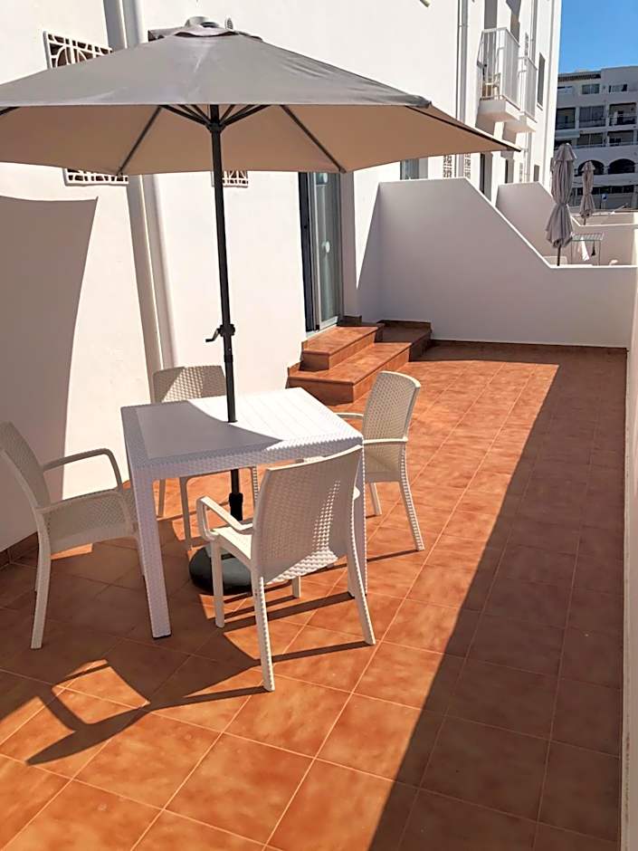 Apartamentos Playa Sol