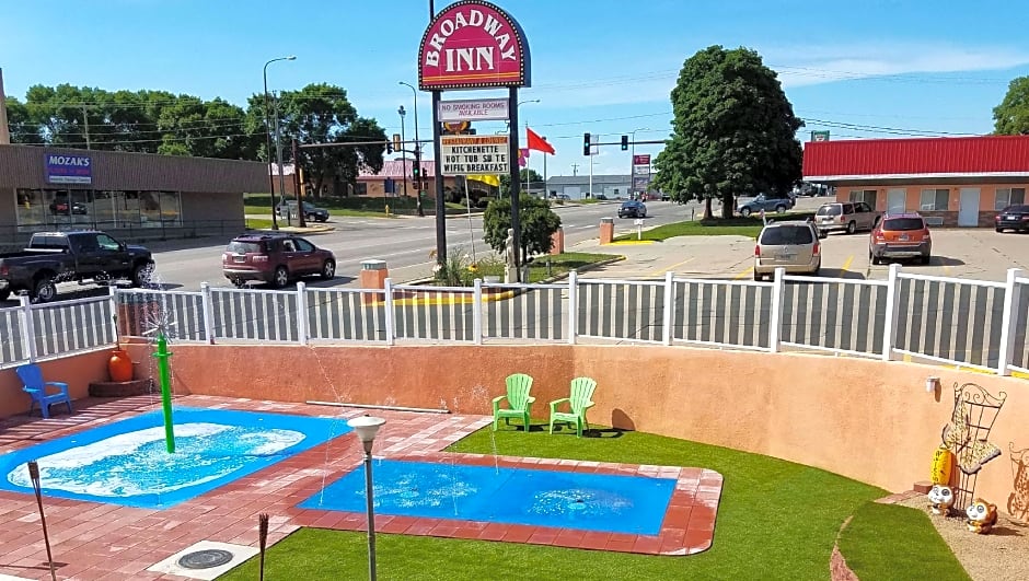 Broadway Inn Yankton – Yankton, SD