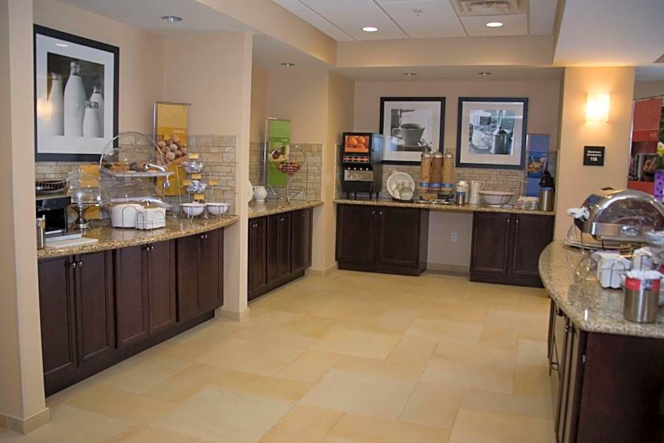Hampton Inn By Hilton Watertown