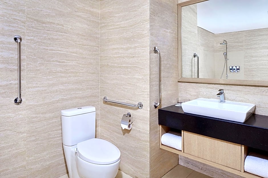 Four Points By Sheraton Makassar