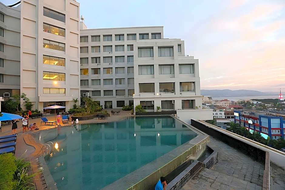 Hotel Aryaduta Manado