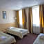 Hotel BEST with FREE PARKING