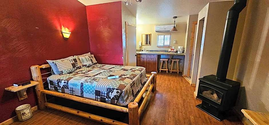 Nine Pines Motel