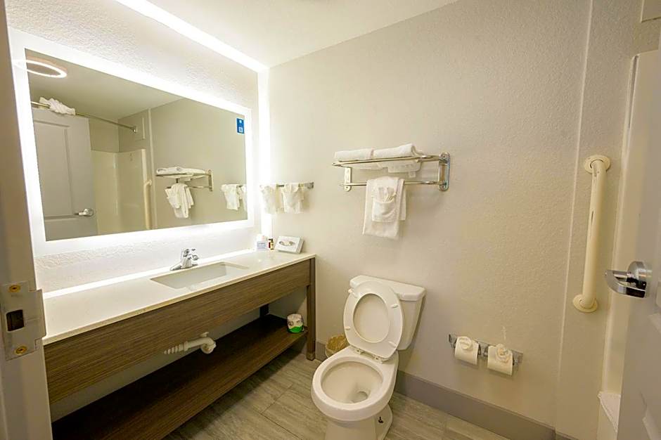 Hawthorn Extended Stay by Wyndham Panama City Beach