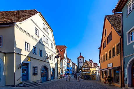 Gästehaus Plönlein - Hotel Goldener Hirsch Rothenburg