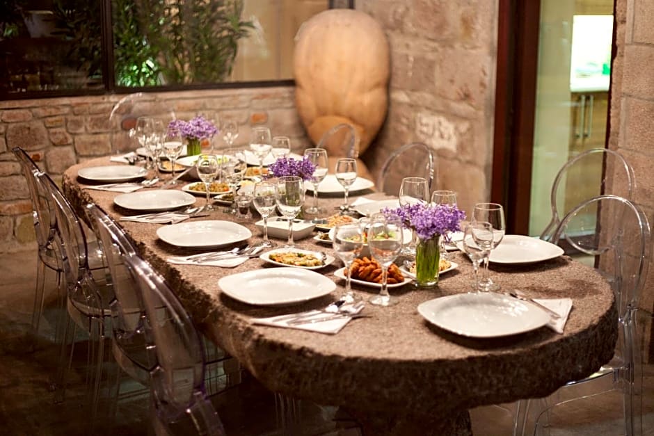 Assosyal Hotel