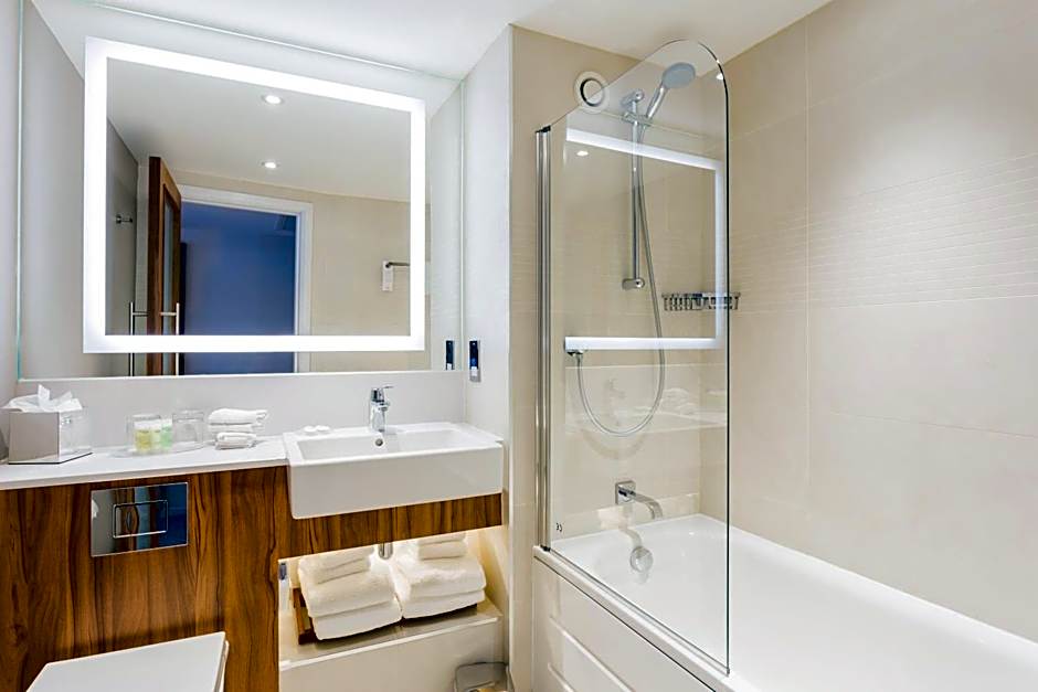 Courtyard by Marriott Glasgow Airport